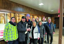 La Girouette initie la communauté au curling